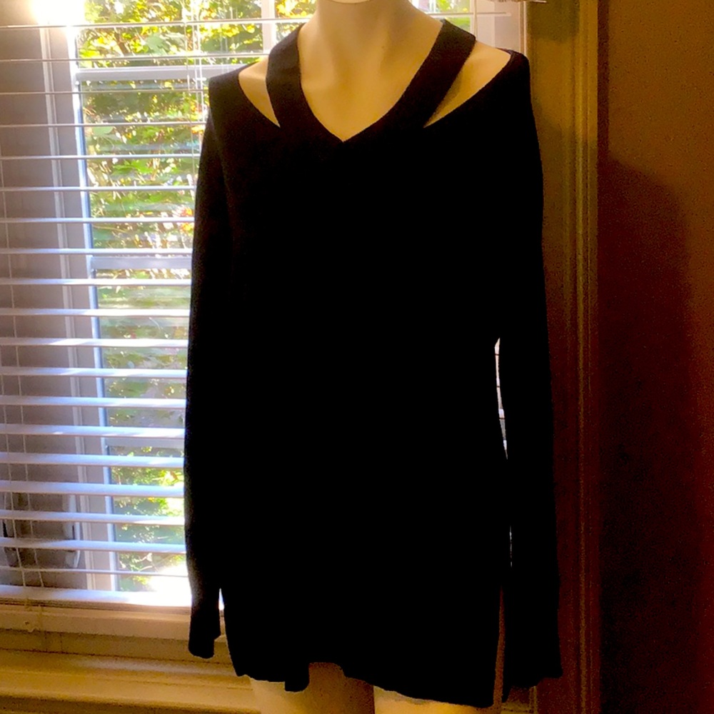 Vince Camuto Sweater Cold Shoulder Long Soft
